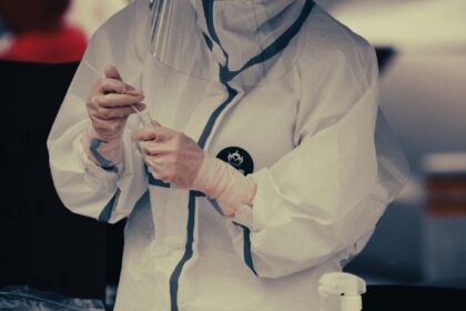 The woman was sent to quarantine at a government facility after she reported mild Ebola symptoms (Representative image)