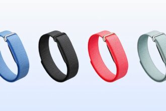 The Fitbit features a 7-day battery, Gemini-powered AI coaching, and a feather-light 12g design, it marks a major shift in Google’s wellness ecosystem. (Image: Google)