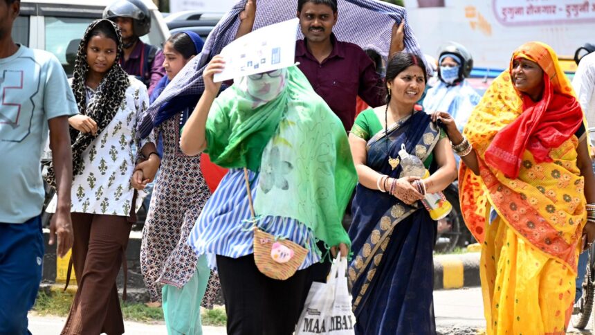 IMD has warned that severe heatwave conditions will continue across several parts of north and central India, including Delhi, Rajasthan, Uttar Pradesh and Madhya Pradesh, with temperatures remaining dangerously high over the next 24 hours before a gradual fall is expected later this week. (ANI Photo)