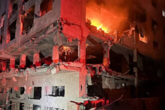 Gaza building fire Israeli strike Hamas
