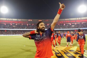 Krunal said the importance of the fixture at the business end of the season pushed him to continue despite physical discomfort. (CREIMAS)