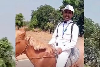 Long lines at petrol pumps, teacher rides horse to go on Census duty in Jharkhand