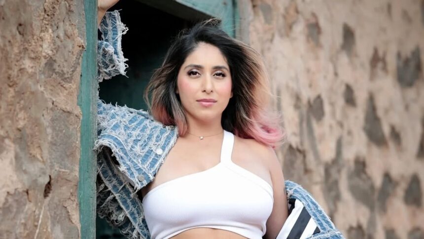 Neha Bhasin on ending body hate