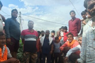 In Madhya Pradesh, a KBC-winning tehsildar, a flood relief ‘scam’, and hundreds of farmers in limbo