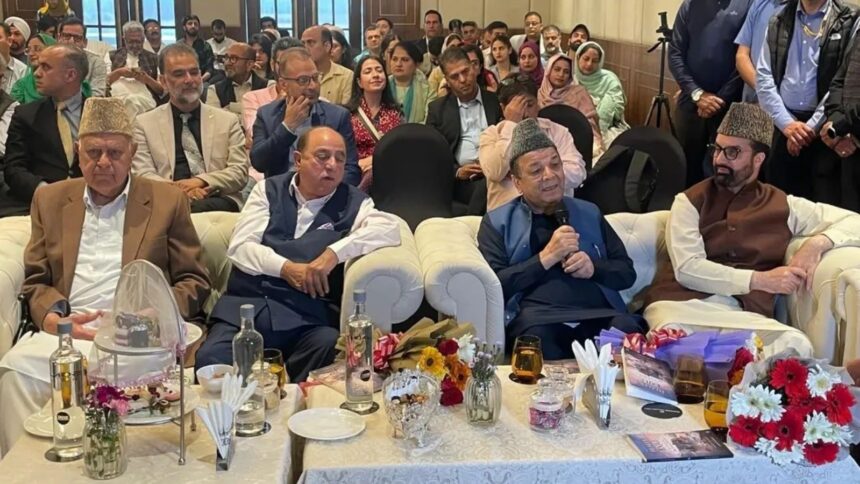 Mirwaiz shares stage with mainstream politicians, Srinagar, Mirwaiz Umar Farooq, National Conference, Peoples Democratic Party, BJP and Congress, Indian express news, current affairs