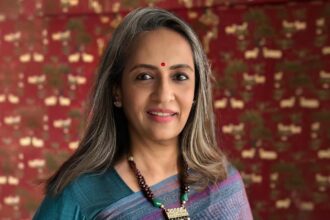 Swaroop Sampat, Swaroop Sampat theatre, Swaroop Sampat Jaane Pehchaane Anjane, Swaroop Sampat Anupam Kher