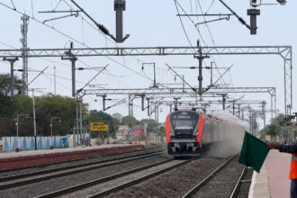 The trial run was conducted by the Testing Directorate of Research Designs and Standards Organization (RDSO). (Image: WCR/Photo enhanced with AI)
