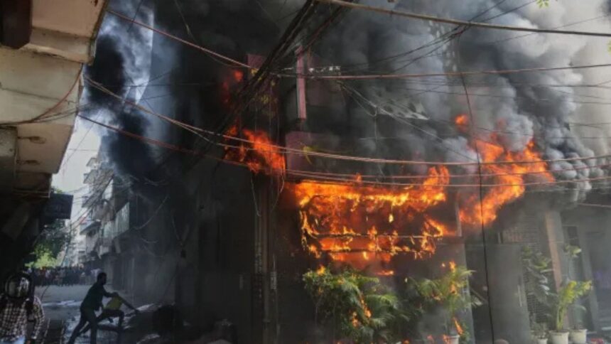 Delhi fire