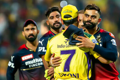 Ms Dhoni and Virat Kohli