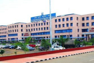 3 year old cancer patient dies, AIIMS Bhopal medical negligence, nurse injects hazardous chemical into 3 year old, nurse injects hazardous chemical into minor, nurse injects hazardous chemical, AIIMS Bhopal, Indian express news, current affairs