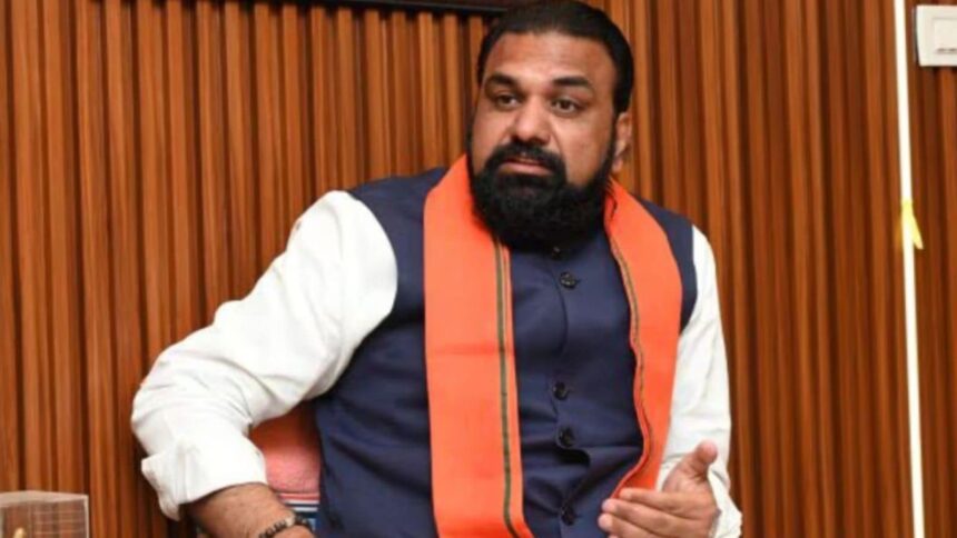 Bihar Chief Minister Samrat Choudhary said that students of private schools would be free to buy their uniforms and textbooks from the open market,