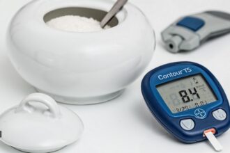 Five practical tips that anyone can adopt at home to manage diabetes