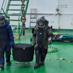 Indian Navy removes unexploded missile warhead, Indian Navy removes oil tanker missile warhead, Indian Navy, unexploded missile warhead Kochi-bound oil tanker, Indian express news, current affairs