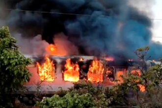 Indian Railways fire safety drive, fire on trains, indian railways,