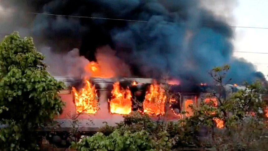 Indian Railways fire safety drive, fire on trains, indian railways,
