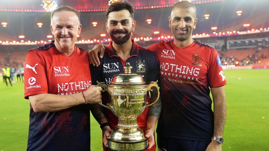 While RCB squads in the past have lacked balance, at the big auctions ahead of the 2025 season, they rebuilt their team with proven players in their ranks. (CREIMAS)