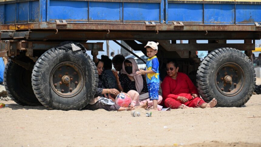 heat vulnerable list, heat vulnerable cities, global warming, Oxford University study, heatwave, India heat wave, india heat-vulnerable, air conditioning, electricity demand, Indian express news, current affairs