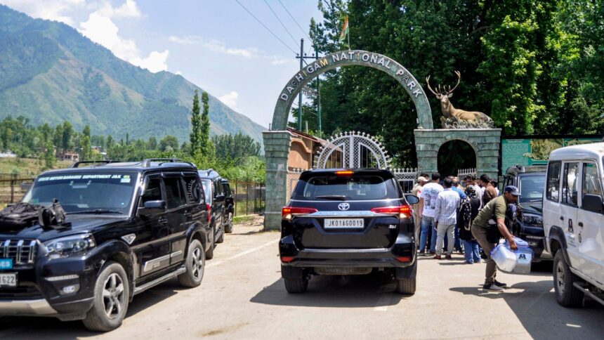 NC decides to hold protest in Delhi for J&K statehood
