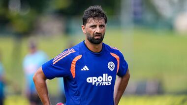 Colombo: India's Auqib Nabi during a warm-up session before the start of the fourth day of the second Test cricket match between India and Sri Lanka, in Colombo, Sri Lanka, Wednesday, Aug. 26, 2026. (PTI Photo/Shailendra Bhojak)(PTI08_26_2026_000072B)