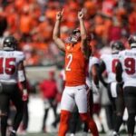Cincinnati Bengals kicker Evan McPherson (2) celebrates after making a 32-yard field goal against the Tampa Bay Buccaneers in the second half of an NFL football game.