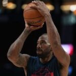Kawhi Leonard trade details