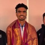 India Gulveer Singh (C) along with IOA chief PT Usha (L) and Scott Simmons.
