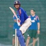 Shubman Gill survives injury scare