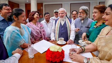 New Delhi: Prime Minister Narendra Modi meets NDA MPs, including rebel TMC MPs who joined NCPI, at his residence, in New Delhi, Friday, Aug. 7, 2026.