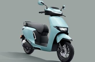 Activa e: offers sophisticated design with LED lighting, diamond-cut alloys, aerodynamic styling, smart rear, and reverse assist—blending elegance, safety, and ease.