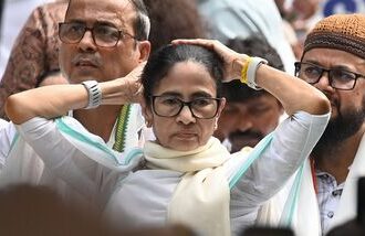 Election Commission freezes Mamata Banerjee’s Trinamool Congress name and party symbol (Photo by Samir Jana/ Hindustan Times)