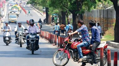 Two-wheelers accounted for 42.6% of workers travelling to fixed workplaces, making them the largest single mode for regular work travel.