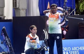 India's Sheetal Devi (Left) and Toman Kumar (Right) teamed up to win the gold medal in the 2026 World Archery Para Series in Bangkok earlier this year.