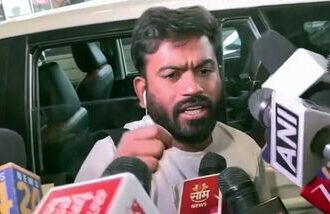 New Delhi, Oct 10 (ANI): Cockroach Janta Party (CJP) Founder Abhijeet Dipke speaks to the media while detained by the Police after the flight landed at IGI Airport, in New Delhi on Saturday. (ANI Video Grab)