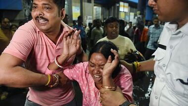 19 dead in Kolkata Durga Puja stampede, several injured: Rain, mismanagement, ‘Bhaipo’ and more; what we know so far. (ANI Photo)