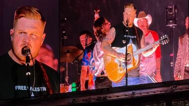 Zach Bryan wears ‘Free Palestine’ shirt at Gillette Stadium after Macklemore row