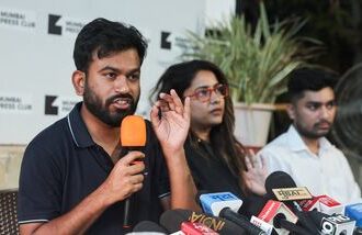 Abhijeet Dipke, head of the Cockroach Janta Party (CJP) speaks during a press conference before a protest against India's Chief Election Commissioner Gyanesh Kumar, in Mumbai, India, October 1, 2026. REUTERS/Francis Mascarenhas