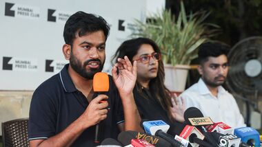 Abhijeet Dipke, head of the Cockroach Janta Party (CJP) speaks during a press conference before a protest against India's Chief Election Commissioner Gyanesh Kumar, in Mumbai, India, October 1, 2026. REUTERS/Francis Mascarenhas