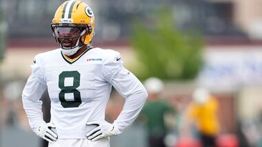 Josh Jacobs #8 of the Green Bay Packers in action