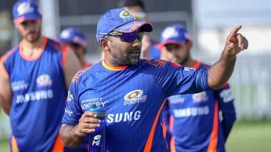 Mahela Jayawardene is the most successful Mumbai Indians head coach with three IPL titles.