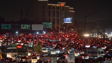 Gurugram: Traffic congestion on the Delhi-Gurugram Expressway