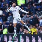 Chelsea's Pedro Neto celebrates scoring their second goal