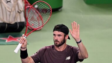 Tommy Paul advances past Zizou Bergs