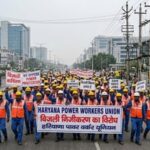 Power cuts hit Gurugram as Haryana electricity employees launch indefinite strike against privatisation. (AI-generated)